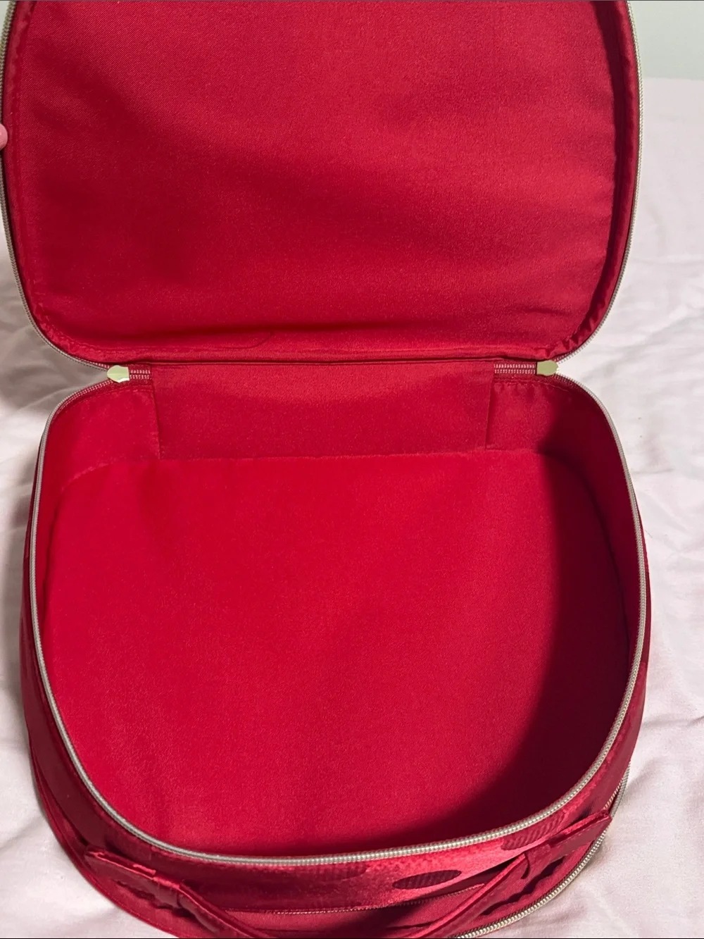 Estee Lauder Red Polka Dot Handle Cosmetic Case